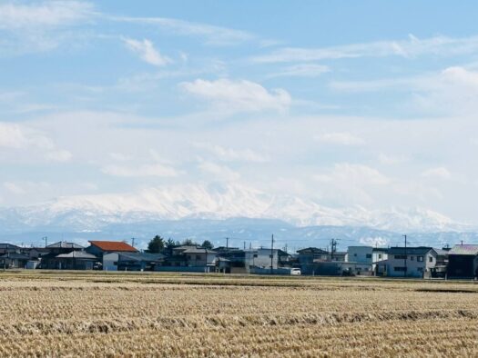 ブレスエンジェル | おだやか 春を待つ庄内の山々 鶴岡市